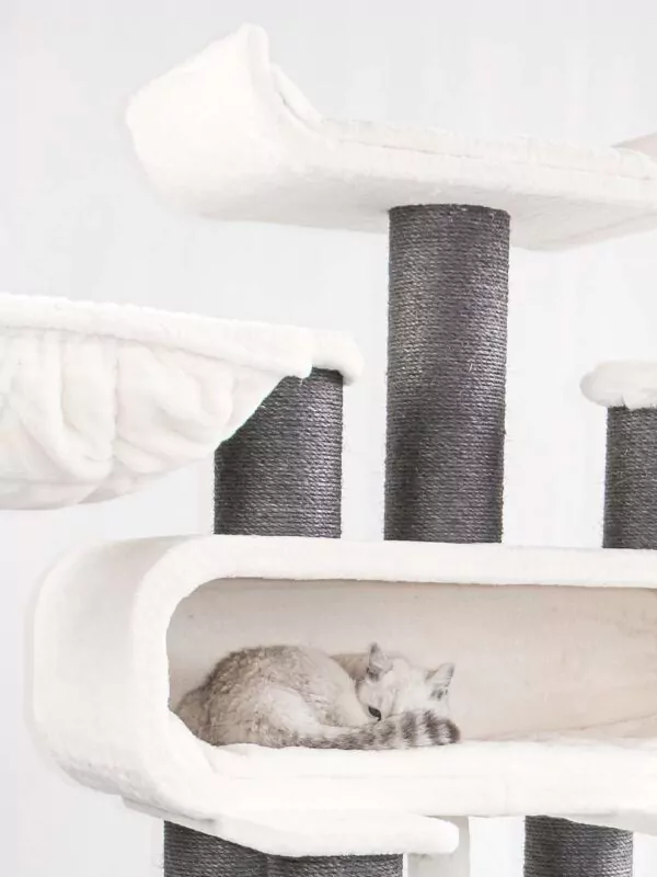 cat tree route 210 – off white